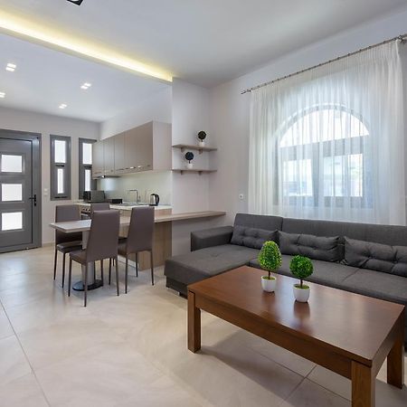 Lardos Luxury Apartments 외부 사진
