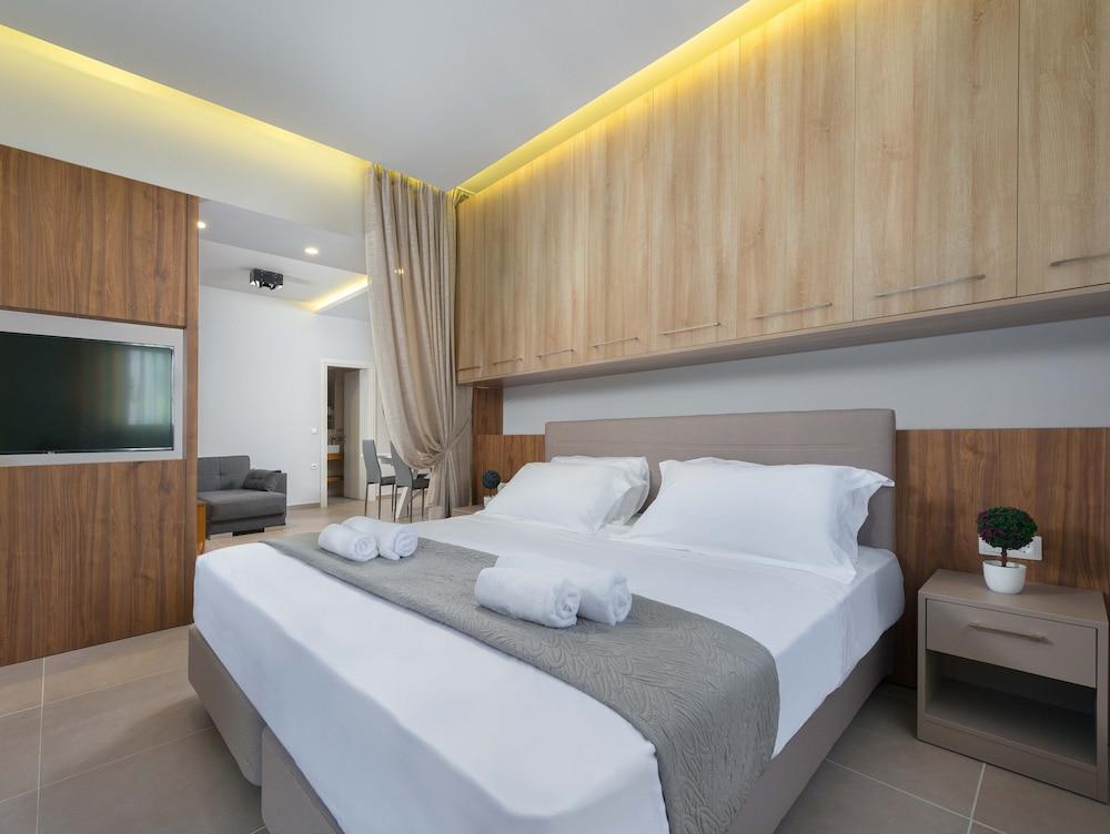 Lardos Luxury Apartments 외부 사진